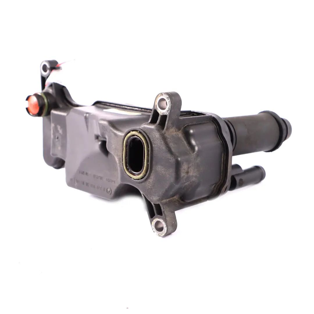 Separatore d'olio Mercedes W213 M270 M274 benzina sfiato motore per con numero di parte A2700109703 Separatore d'olio Mercedes W213 M270 M274 benzina sfiato motore - SKU A2700109703 - Numero di parte A2700109703
