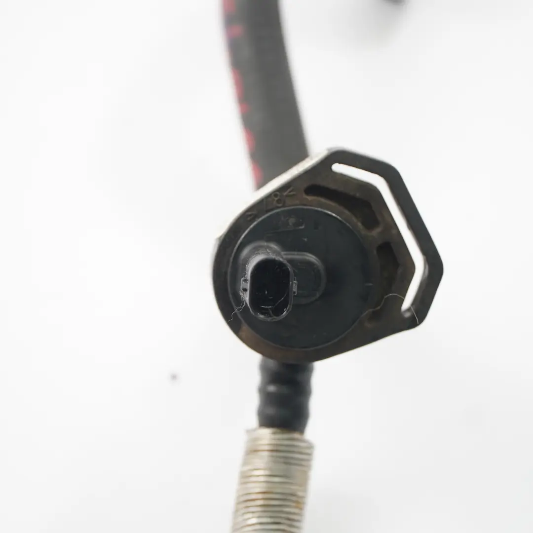 Mercedes W176 M270 Motorentlüftungsrohr Druckschlauch Benzin - SKU A2700184300 - Teilenummer A2700184300