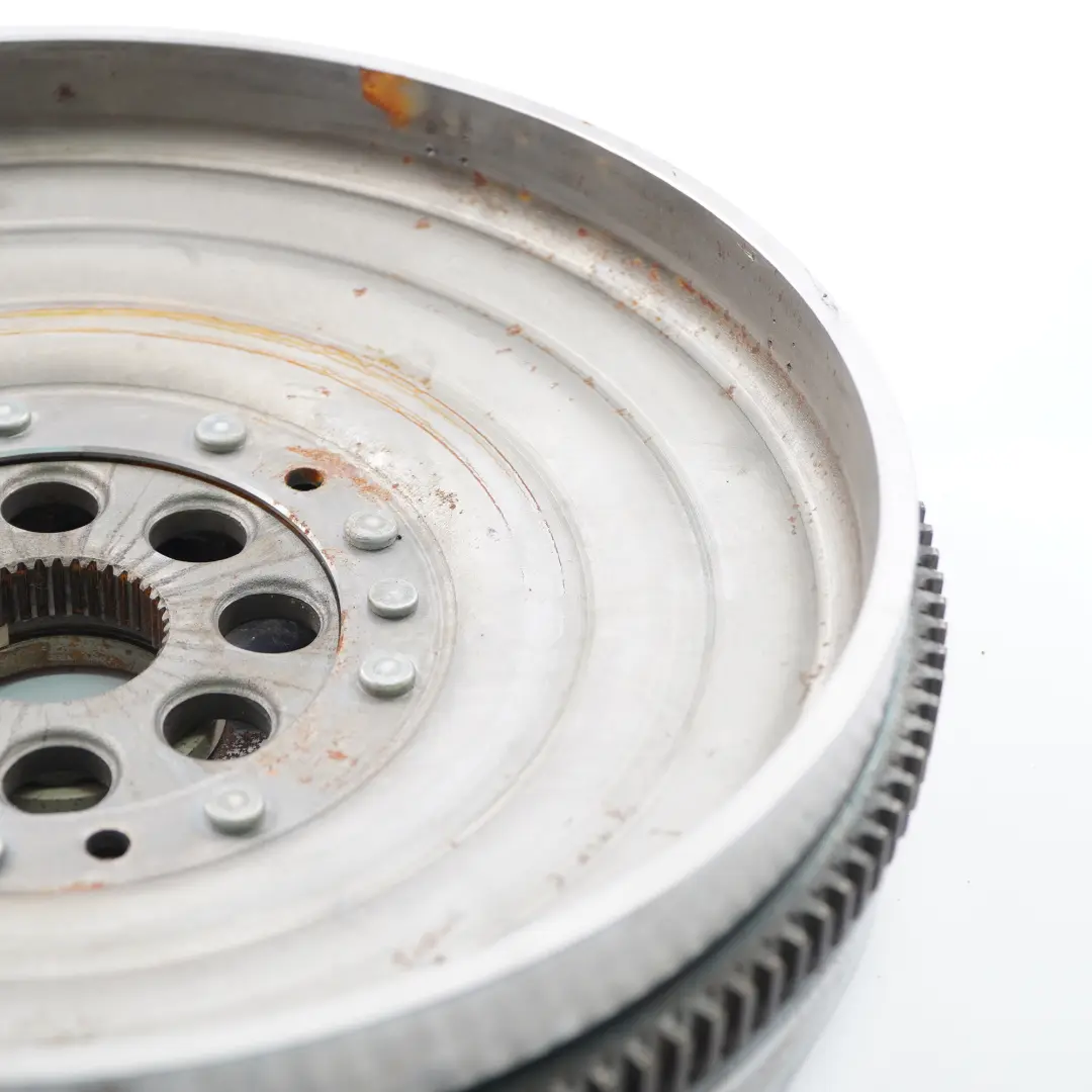 Mercedes W204 M270 Dual Twin Mass Flywheel Diesel Caja automática - SKU A2700300305 - Número de pieza A2700300305