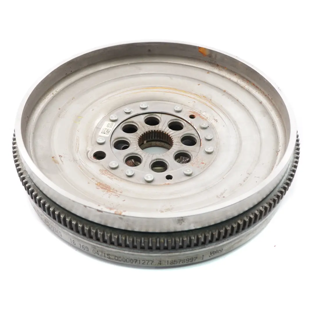 Koło Dwumasowe do Mercedes W204 o numerze A2700300305 Mercedes W204 Koło Dwumasowe - SKU A2700300305 - Numer Części A2700300305