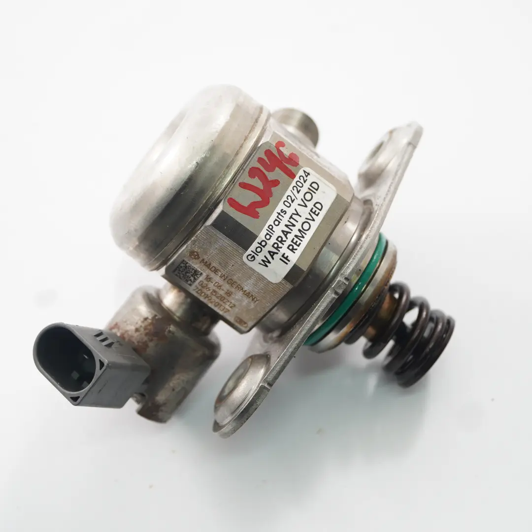 Mercedes W176 W246 M270 Pompa Paliwa Wtryskowa - SKU A2700700501 - Numer Części A2700700501