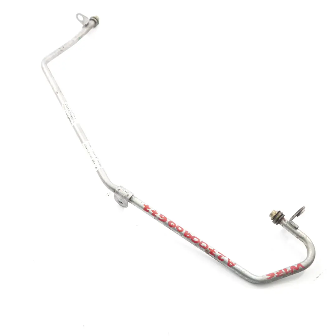 Tubo Olio Alimentazione Turbocompressore Motore Benzina M270 per Mercedes W176 con numero di parte A2700900677 Mercedes W176 Tubo Olio Alimentazione Turbocompressore Motore Benzina M270 - SKU A2700900677 - Numero di parte A2700900677