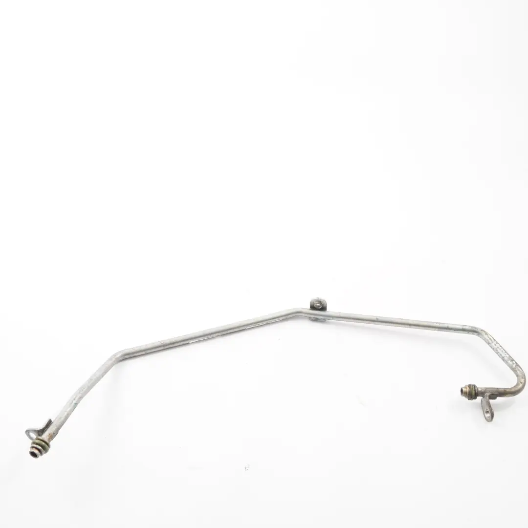 Oil Line Turbocharger Oil Feed Pipe Petrol Engine M270 to Mercedes W176 with Part number A2700900677 Mercedes W176 Oil Line Turbocharger Oil Feed Pipe Petrol Engine M270 - SKU A2700900677 - Part number A2700900677