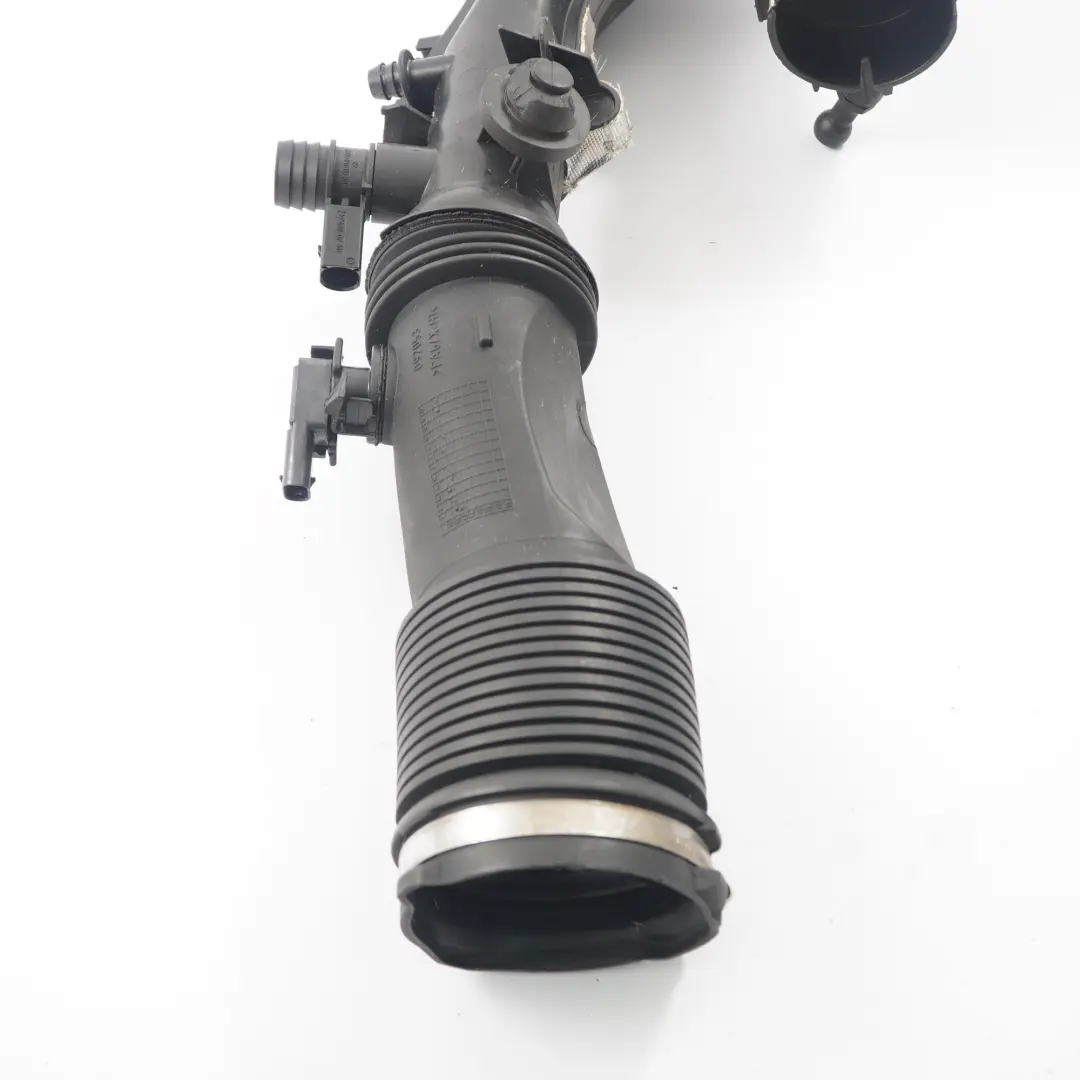 Luft Ansaug Rohr Mercedes W176 W246 M270 Lade Luft Kühler Leitung für mit Teilenummer A2700901029 Luft Ansaug Rohr Mercedes W176 W246 M270 Lade Luft Kühler Leitung - SKU A2700901029 - Teilenummer A2700901029