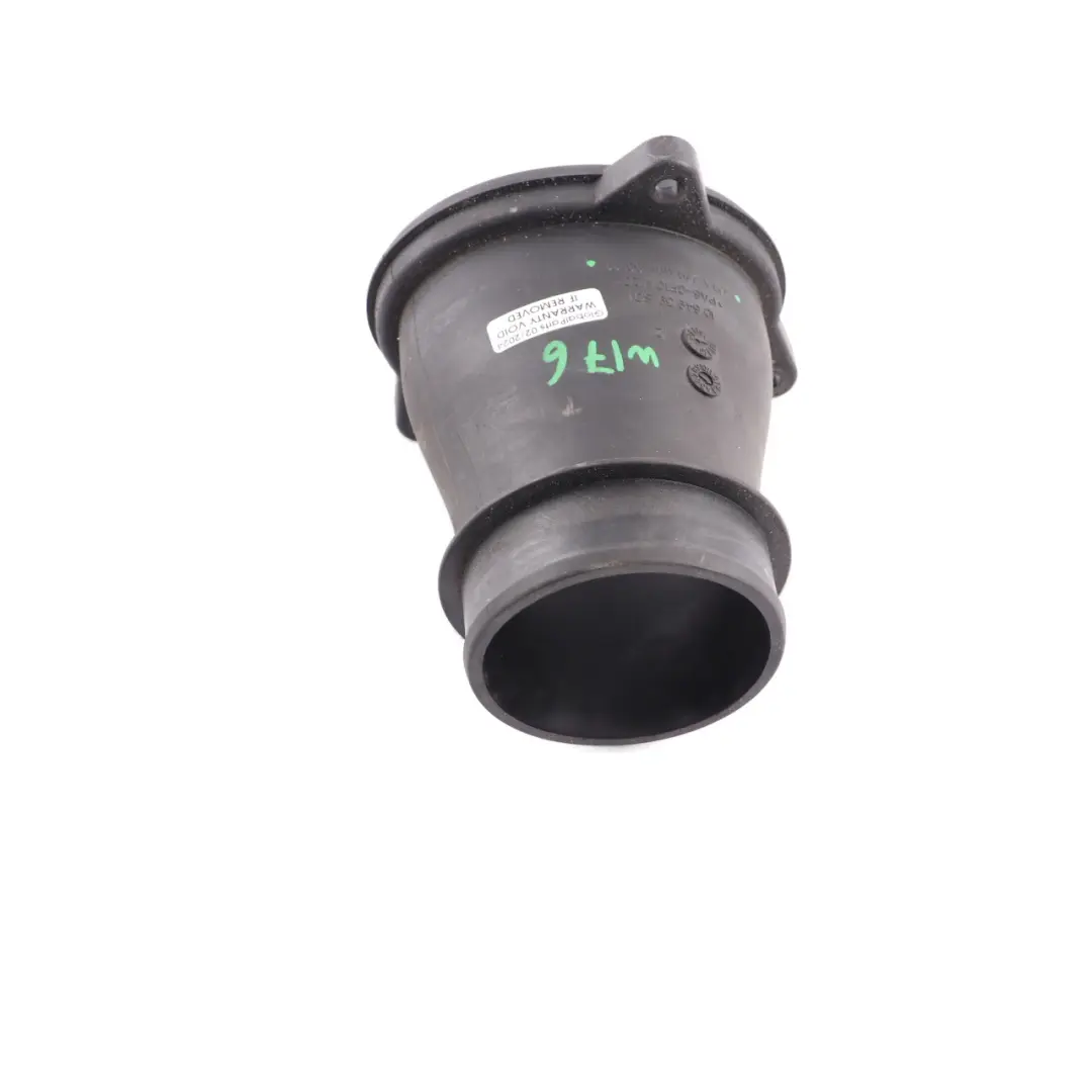 M270 Rura Wlotu Dolotu Powietrza do Mercedes W176 o numerze A2700940011 Mercedes W176 M270 Rura Wlotu Dolotu Powietrza - SKU A2700940011 - Numer Części A2700940011