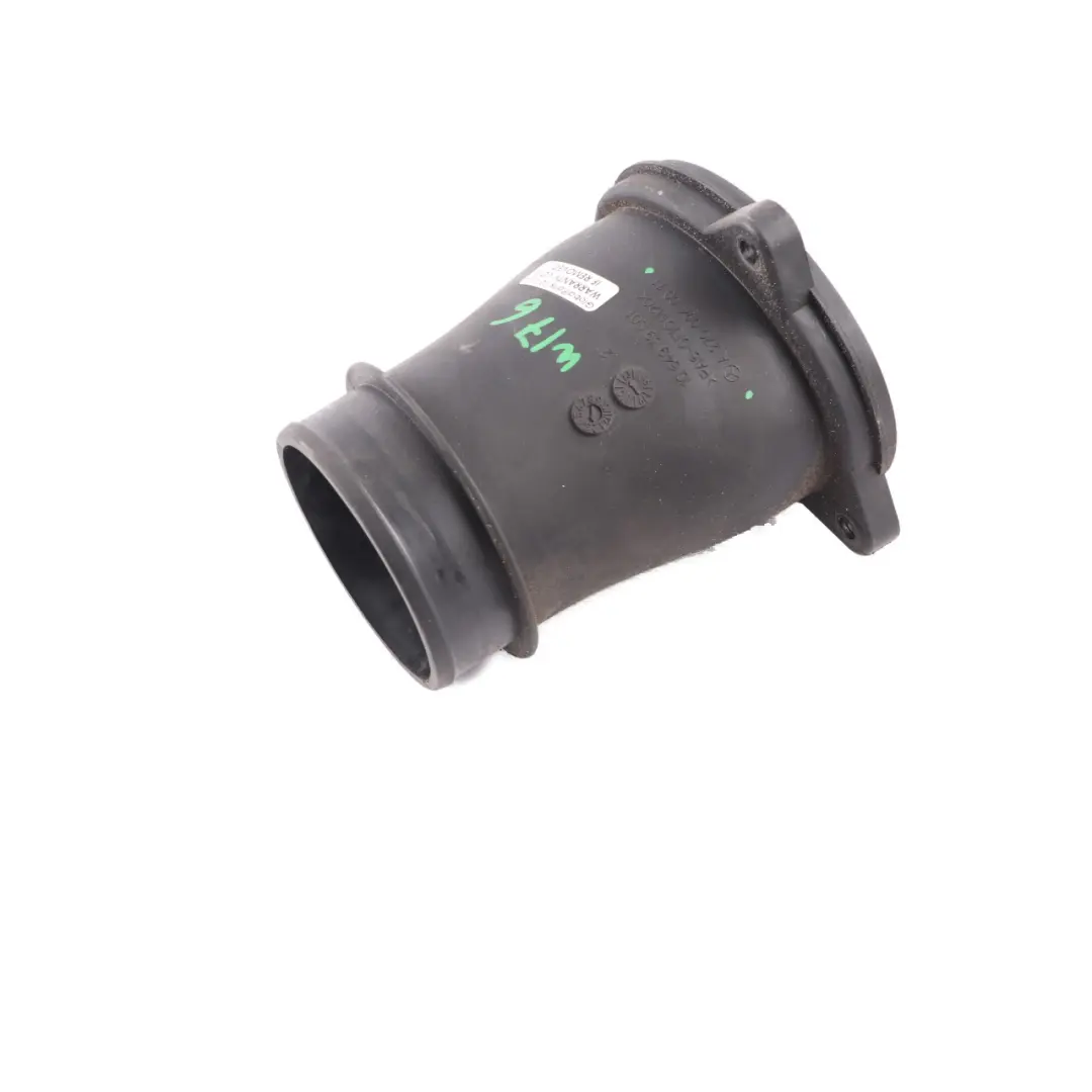 Mercedes W176 M270 Benzin Luftfilterkasten Ansaugschlauch - SKU A2700940011 - Teilenummer A2700940011