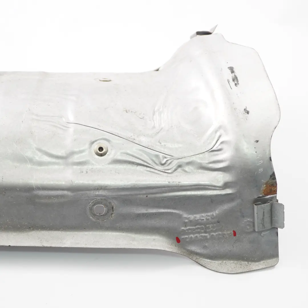 M270 Convertitore catalitico Scudo termico Piastra per Mercedes W176 con numero di parte A2701420020 Mercedes W176 M270 Convertitore catalitico Scudo termico Piastra - SKU A2701420020 - Numero di parte A2701420020