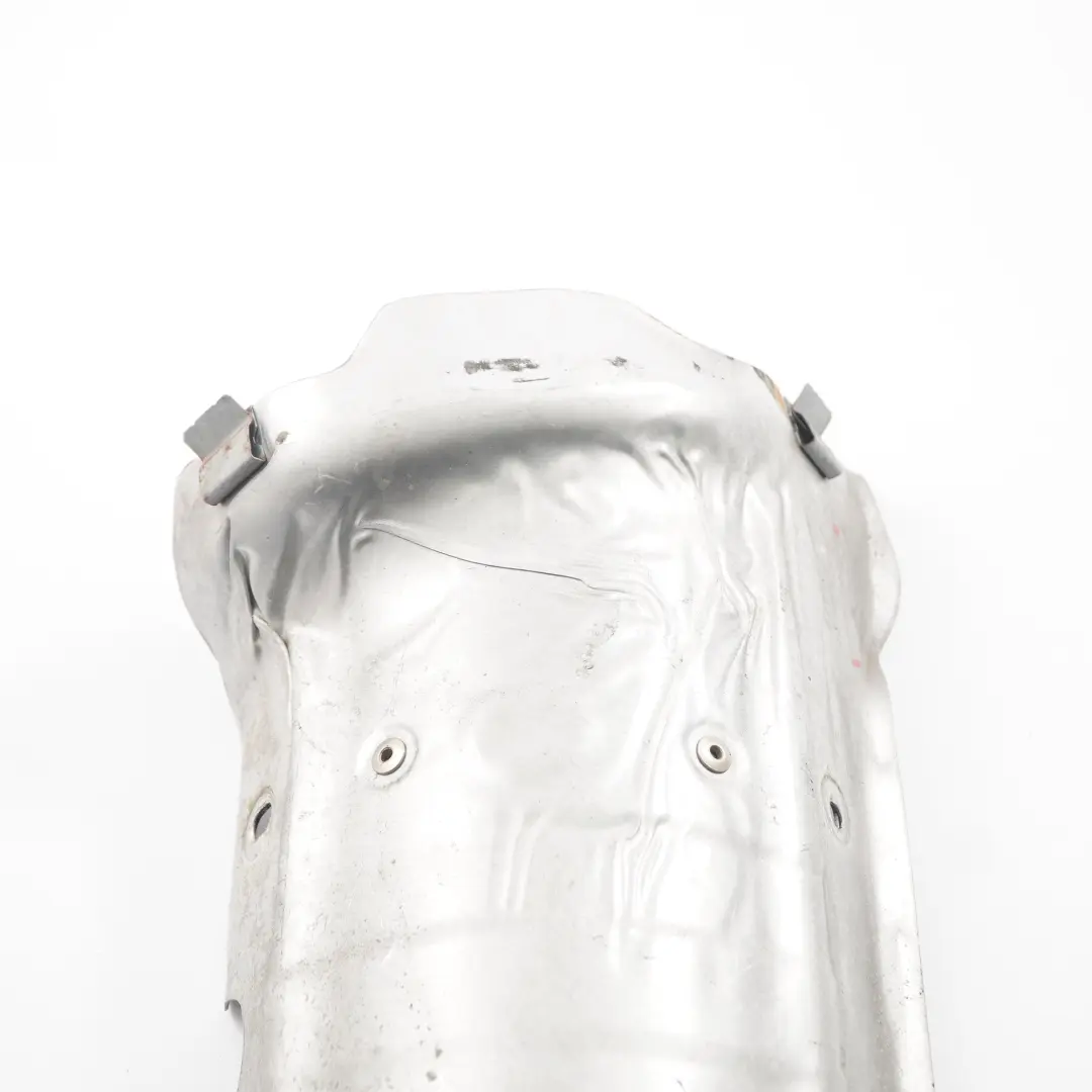 M270 Convertitore catalitico Scudo termico Piastra per Mercedes W176 con numero di parte A2701420020 Mercedes W176 M270 Convertitore catalitico Scudo termico Piastra - SKU A2701420020 - Numero di parte A2701420020