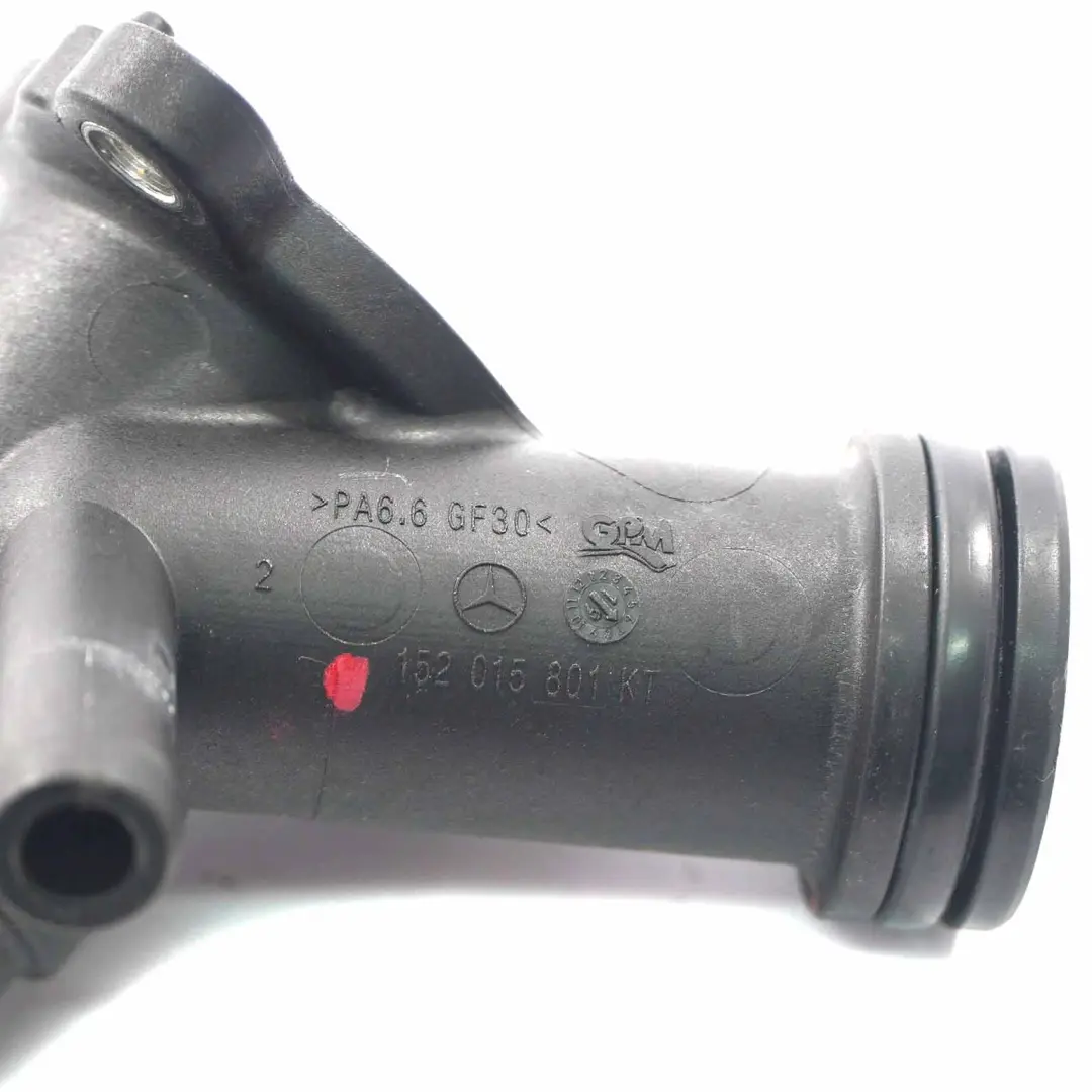 Tubo pompa dell'acqua Mercedes W177 M260 motore refrigerante flangia per con numero di parte A2702000200 Tubo pompa dell'acqua Mercedes W177 M260 motore refrigerante flangia - SKU A2702000200 - Numero di parte A2702000200