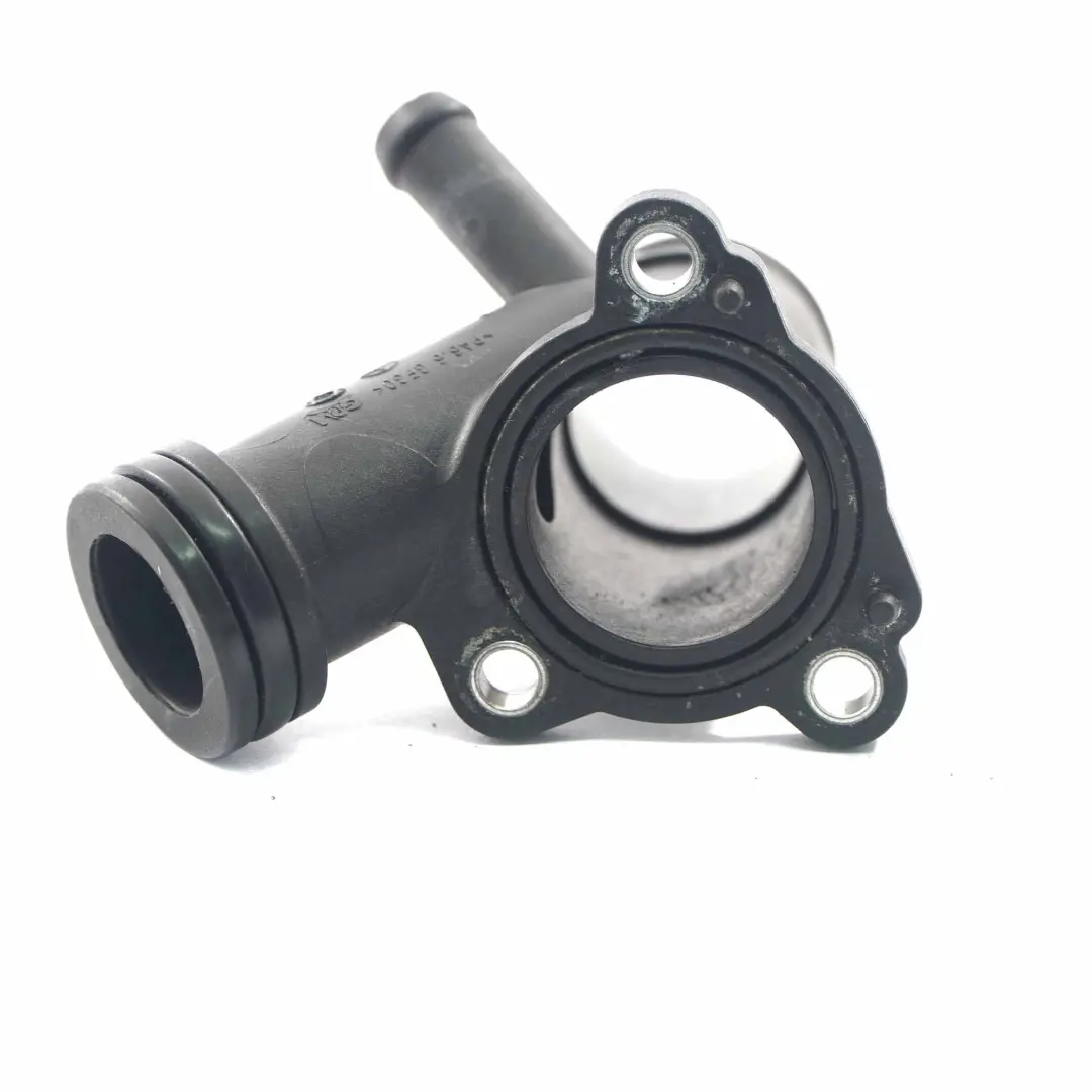  Tubo pompa dell'acqua Mercedes W177 M260 motore refrigerante flangia - SKU A2702000200 - Numero di parte A2702000200