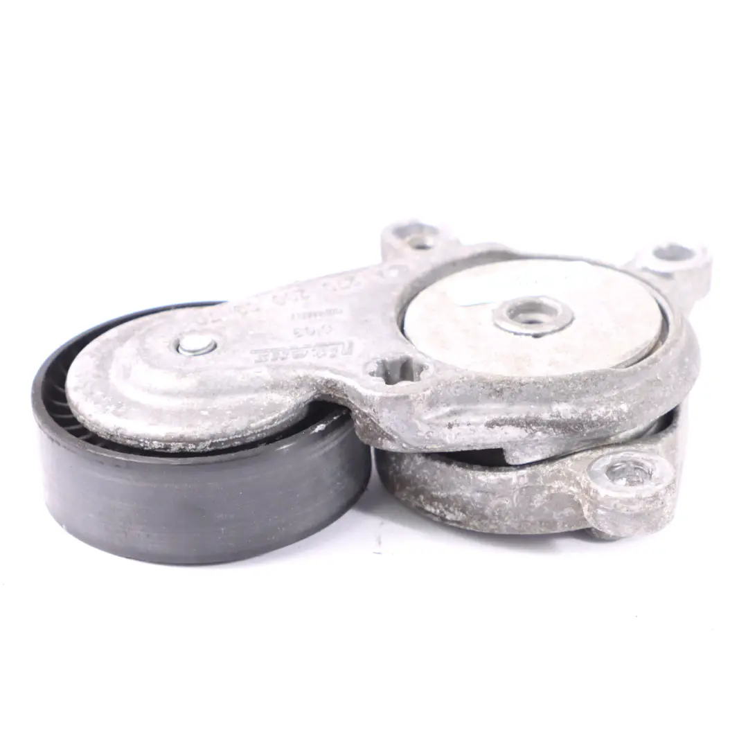 OM260 Poulie tendeur de courroie auxiliaire pour Mercedes W176 Petrol à propos du numéro de pièce A2702000370 Mercedes W176 Petrol OM260 Poulie tendeur de courroie auxiliaire - SKU A2702000370 - Numéro de pièce A2702000370