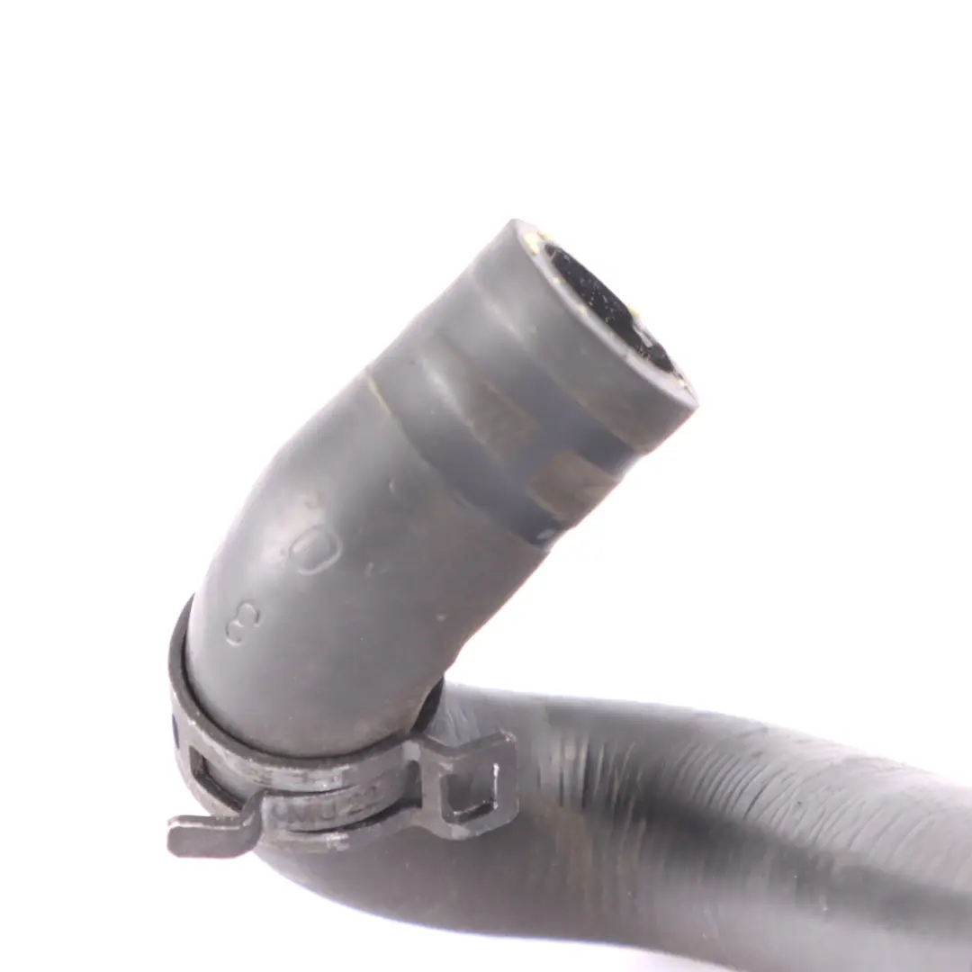  Tuyau refroidissement Mercedes W176 Petrol M270 Ligne d'alimentation thermostat - SKU A2702031182 - Numéro de pièce A2702031182