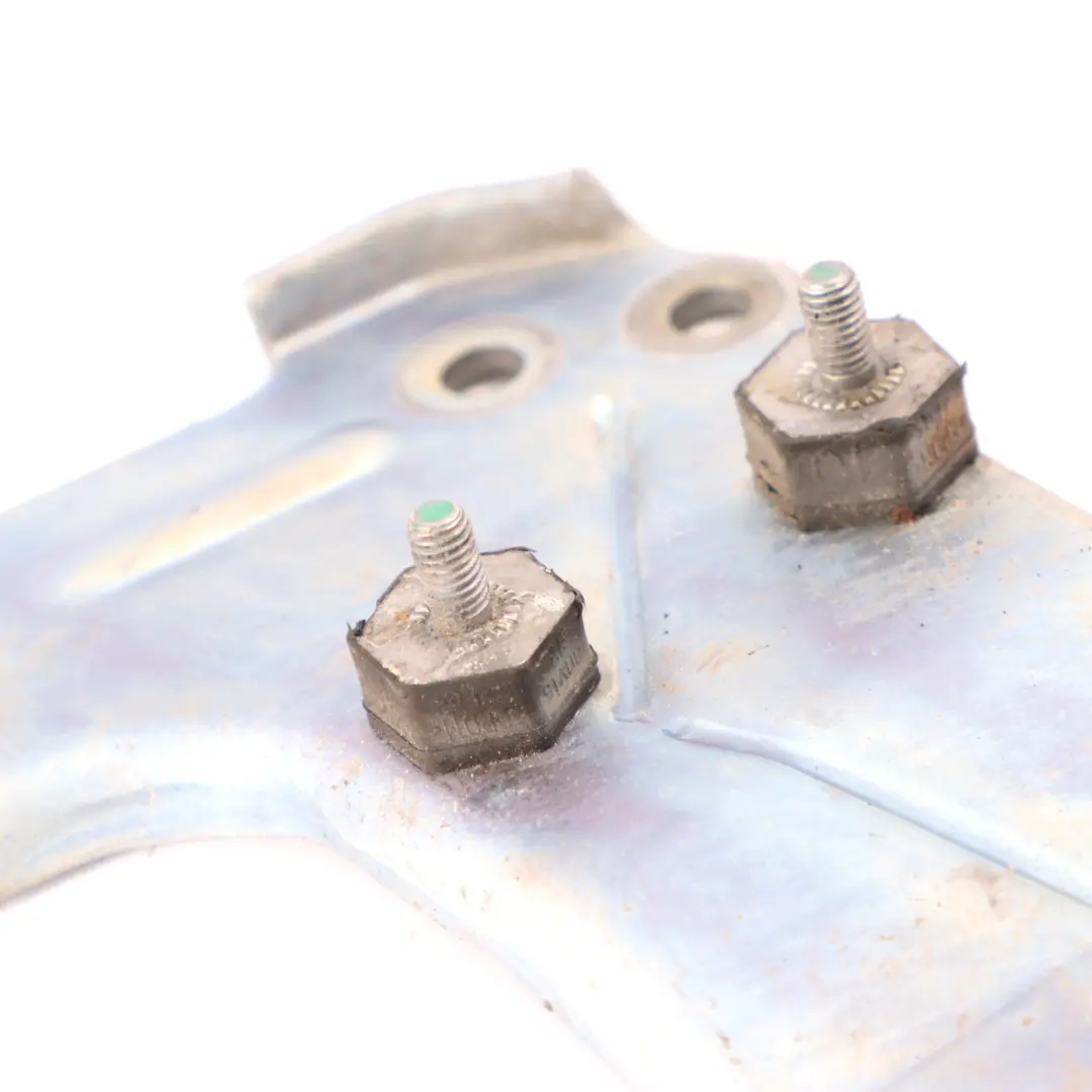 benzina M270 Supporto motore posteriore destro per Mercedes W176 con numero di parte A2702200141 Mercedes W176 benzina M270 Supporto motore posteriore destro - SKU A2702200141 - Numero di parte A2702200141