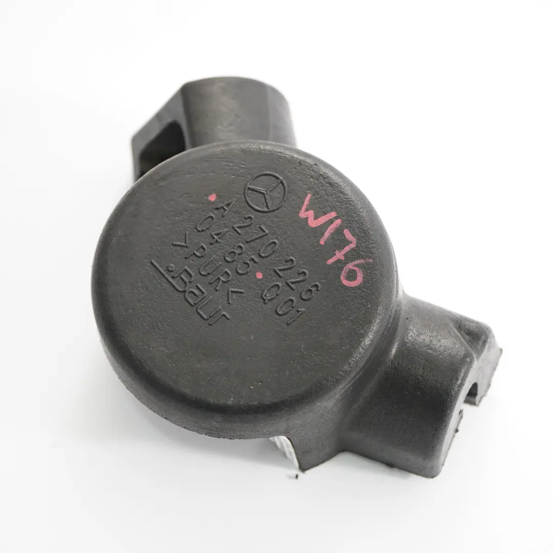 M270 Inyección bomba combustible Aislamiento para Mercedes W176 W246 con número de pieza A2702260485 Mercedes W176 W246 M270 Inyección bomba combustible Aislamiento - SKU A2702260485 - Número de pieza A2702260485