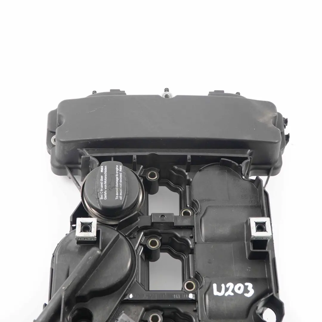  Couvercle Moteur Mercedes W203 W204 M271 Cylindre Panneau Culbuteur - SKU A2710101030 - Numéro de pièce A2710101030