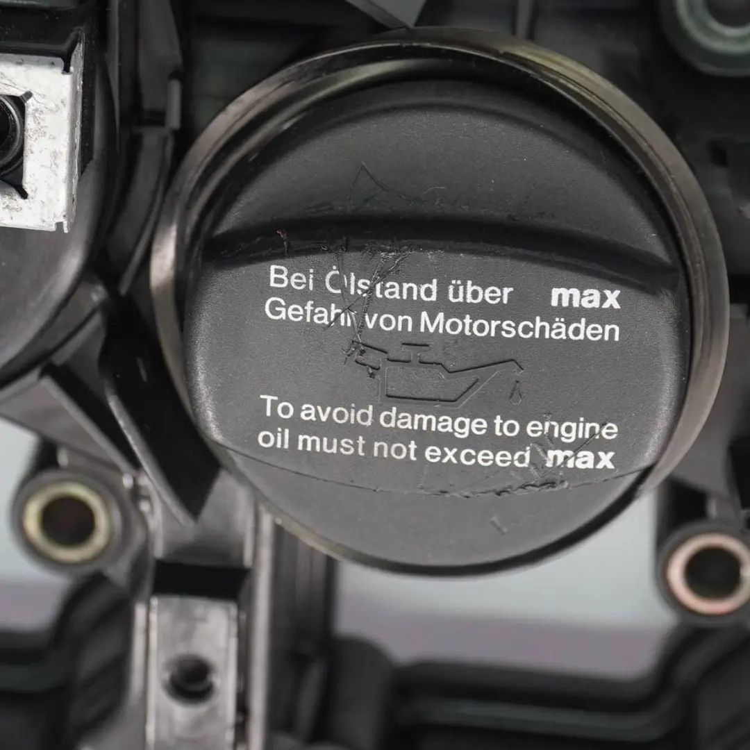 Couvercle Moteur Mercedes W203 W204 M271 Cylindre Panneau Culbuteur pour à propos du numéro de pièce A2710101030 Couvercle Moteur Mercedes W203 W204 M271 Cylindre Panneau Culbuteur - SKU A2710101030 - Numéro de pièce A2710101030