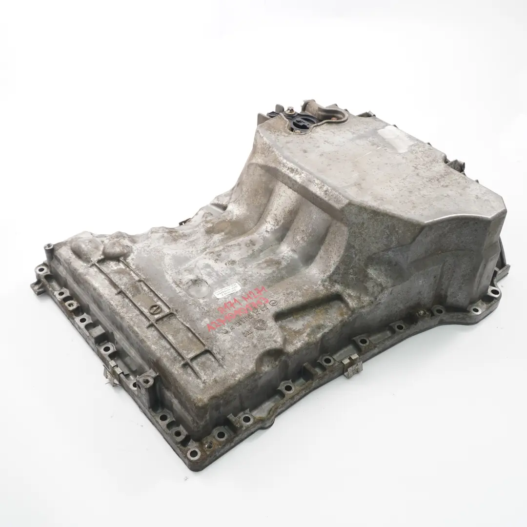 Oil Pan Mercedes SLK R171 Petrol Engine M271 Oil Pan A2710141302 to with Part number A2710101713 Oil Pan Mercedes SLK R171 Petrol Engine M271 Oil Pan A2710141302 - SKU A2710101713 - Part number A2710101713