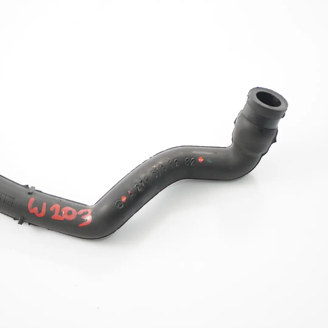 Tubo sfiato Mercedes W203 benzina M271 Linea ventilazione del carter per con numero di parte A2710181282 Tubo sfiato Mercedes W203 benzina M271 Linea ventilazione del carter - SKU A2710181282 - Numero di parte A2710181282