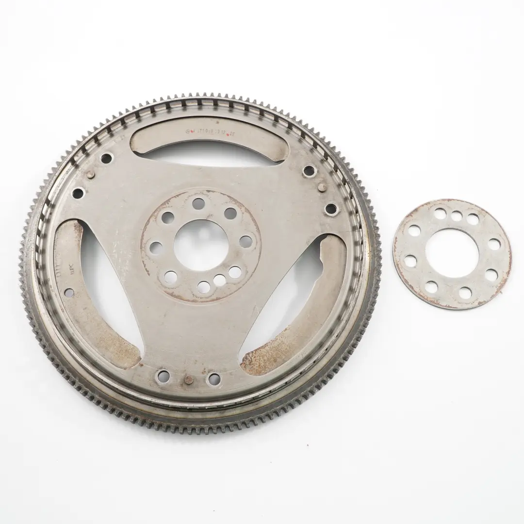 Anello volano Mercedes W204 W212 M271 automatico Anello avviamento per con numero di parte A2710300312 Anello volano Mercedes W204 W212 M271 automatico Anello avviamento - SKU A2710300312 - Numero di parte A2710300312