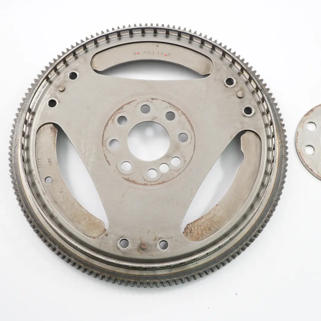 Anneau volant moteur Mercedes W212 M271 Boîte vitesses automatique pour à propos du numéro de pièce A2710300312 Anneau volant moteur Mercedes W212 M271 Boîte vitesses automatique - SKU A2710300312 - Numéro de pièce A2710300312
