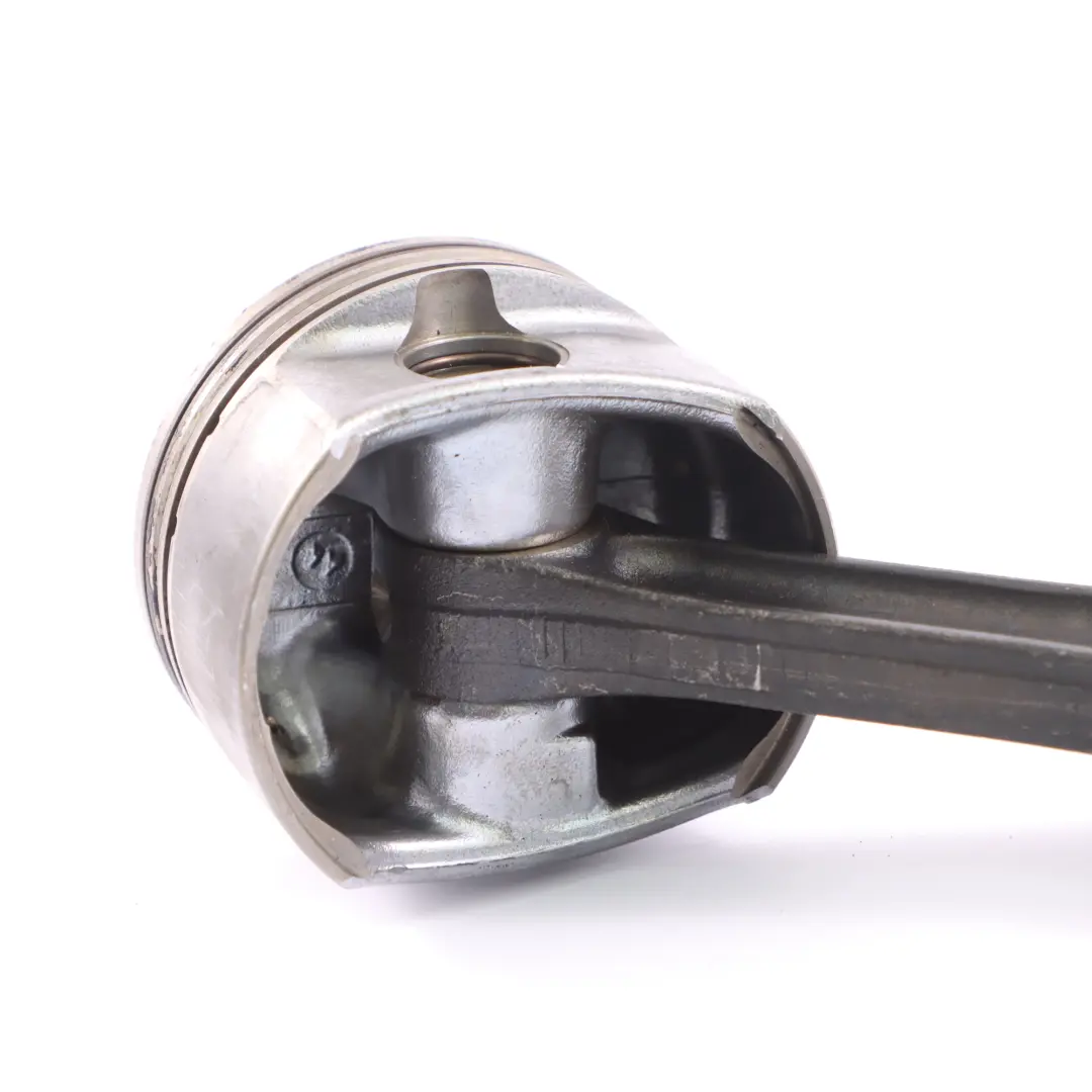 Piston Mercedes SLK R171 Petrol M271 Piston Connecting Rod to with Part number A2710301520 Piston Mercedes SLK R171 Petrol M271 Piston Connecting Rod - SKU A2710301520 - Part number A2710301520