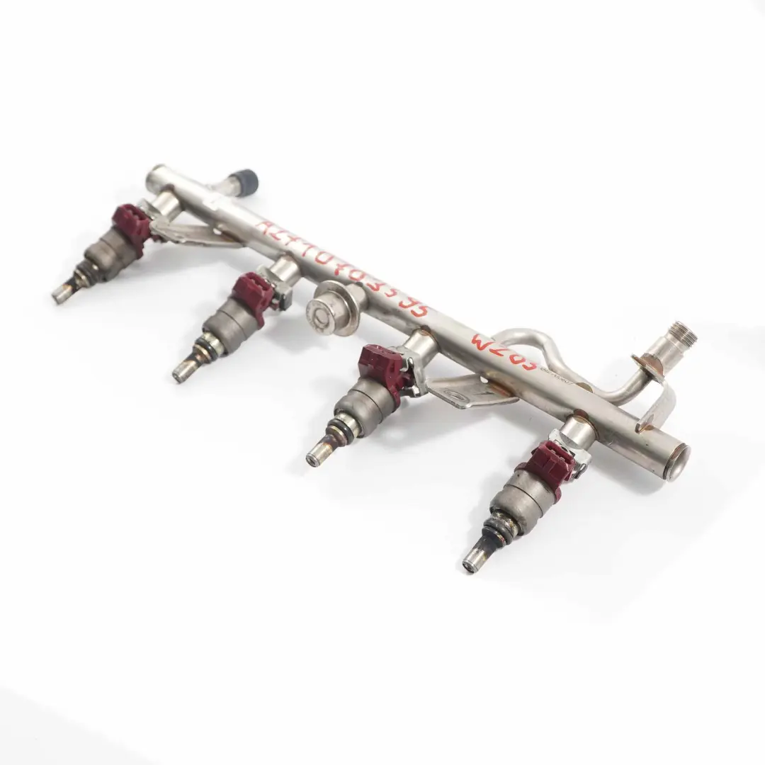 M271 Distributore Iniezione Carburante per Mercedes W203 con numero di parte A2710703595 Mercedes W203 M271 Distributore Iniezione Carburante - SKU A2710703595 - Numero di parte A2710703595