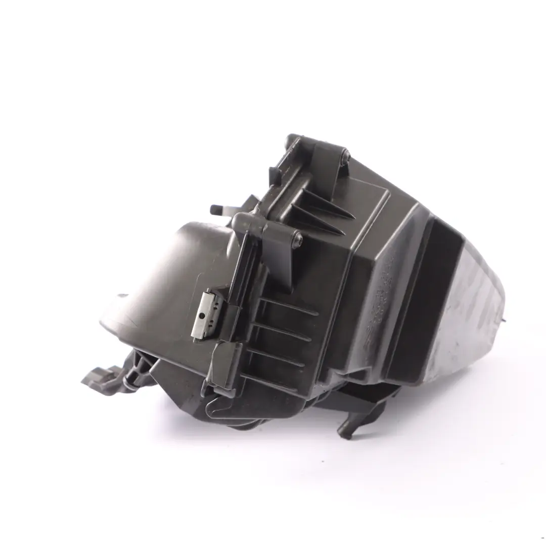 Benziner M271 Luft Ansaugfilter Kasten Gehäuse für Mercedes R172 W204 mit Teilenummer A2710901601 Mercedes R172 W204 Benziner M271 Luft Ansaugfilter Kasten Gehäuse - SKU A2710901601-2 - Teilenummer A2710901601