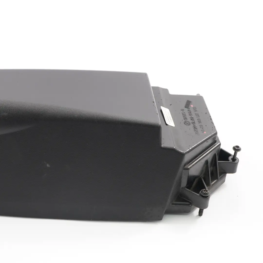 M271 Scatola filtro aria elemento di tenuta coperchio per Mercedes W204 con numero di parte A2710940304 Mercedes W204 M271 Scatola filtro aria elemento di tenuta coperchio - SKU A2710940304 - Numero di parte A2710940304