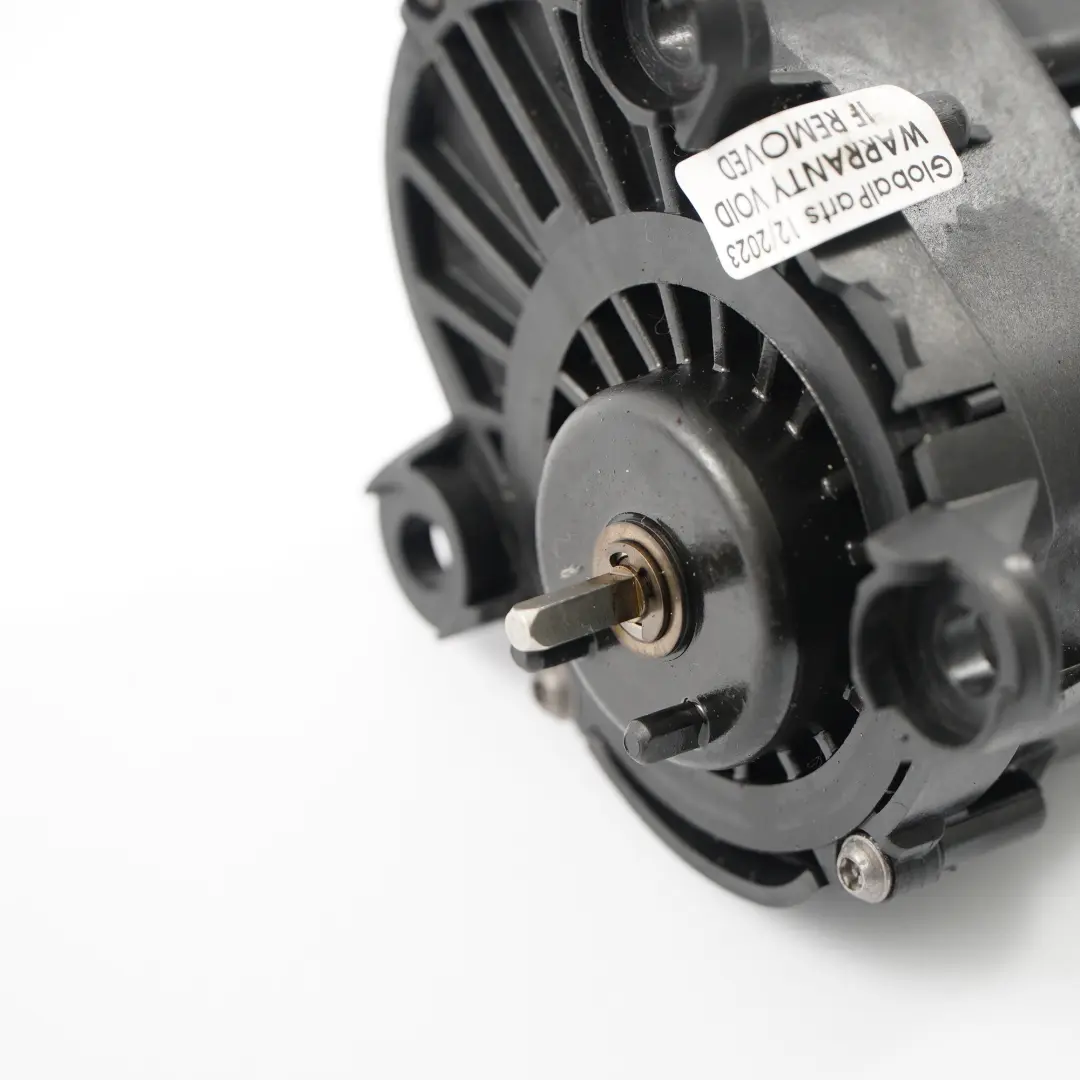 Swirl Flap Actuator Mercedes W204 M271 Intake Manifold Petrol Unit to with Part number A2711400004 Swirl Flap Actuator Mercedes W204 M271 Intake Manifold Petrol Unit - SKU A2711400004 - Part number A2711400004