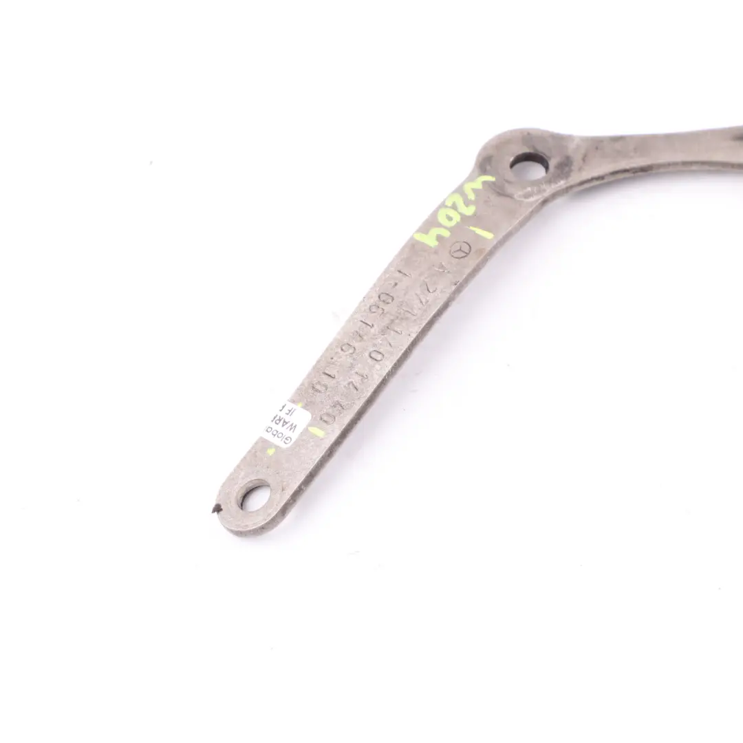 M271 Staffa scarico Supporto montaggio anteriore per Mercedes W204 W212 con numero di parte A2711401440 Mercedes W204 W212 M271 Staffa scarico Supporto montaggio anteriore - SKU A2711401440 - Numero di parte A2711401440