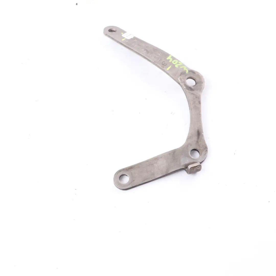 M271 Soporte de montaje delantero tubo de escape para Mercedes W204 W212 con número de pieza A2711401440 Mercedes W204 W212 M271 Soporte de montaje delantero tubo de escape - SKU A2711401440 - Número de pieza A2711401440