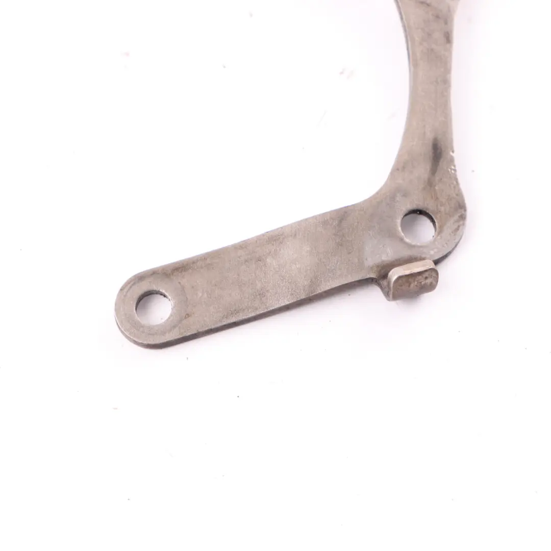 Mercedes W204 W212 M271 Auspuffhalterung vorne Halterung - SKU A2711401440 - Teilenummer A2711401440