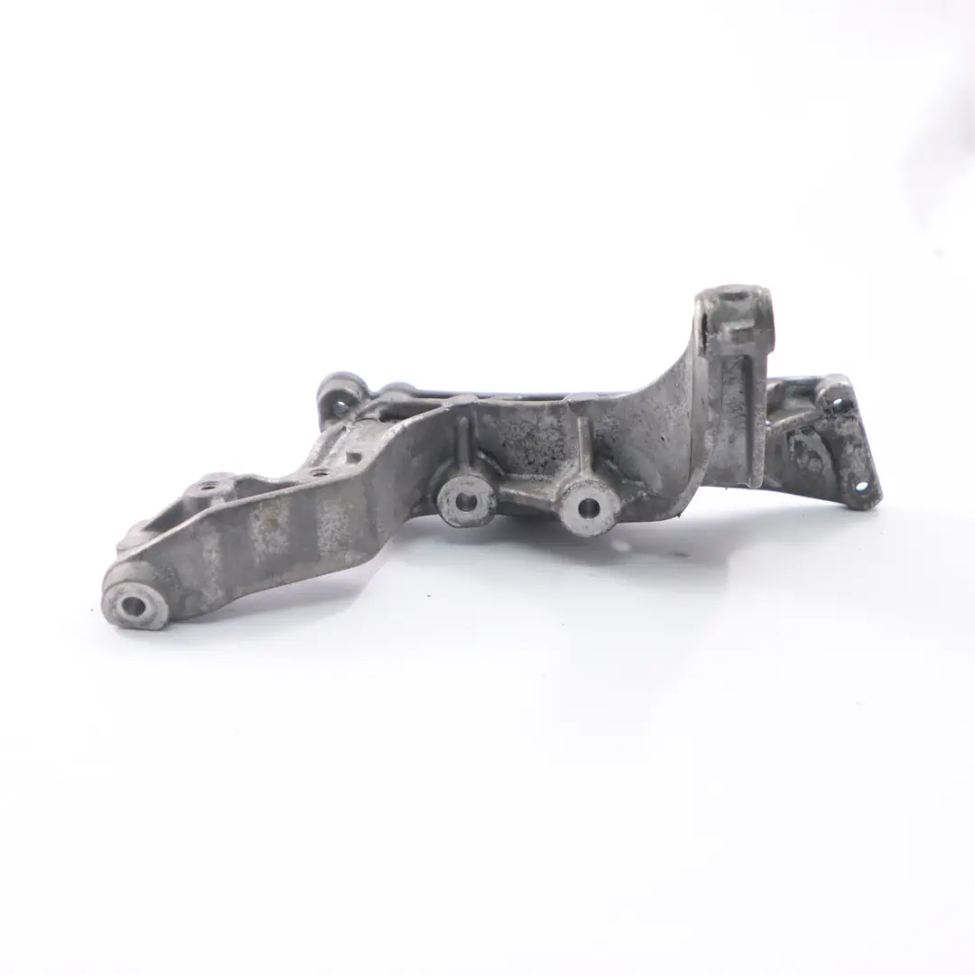 Mercedes W204 M271 Wspornik Zaworu EGR Uchwyt Zaworu Spalin - SKU A2711410840 - Numer Części A2711410840