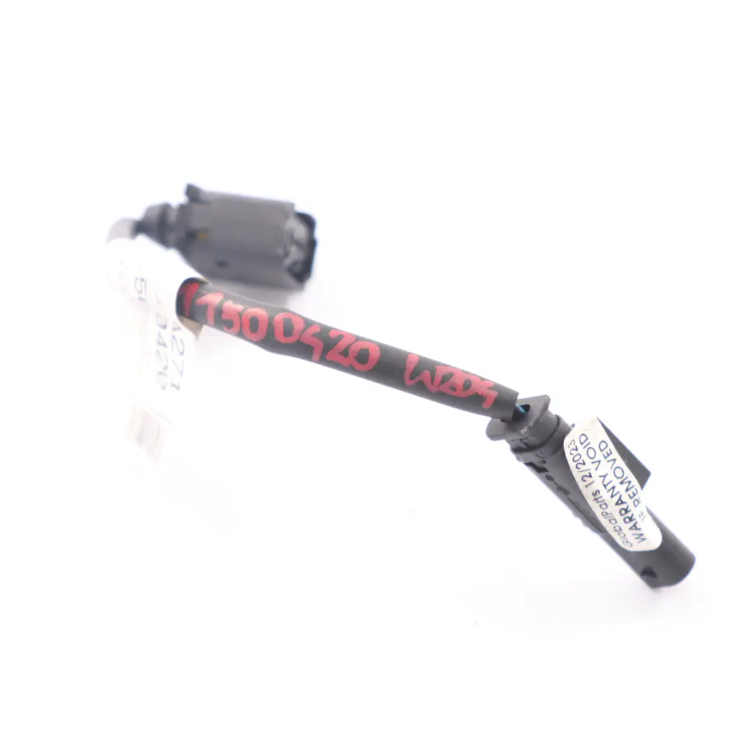 Solenoide Valvola SOLV Cablaggio Benzina per Mercedes W204 con numero di parte A2711500420 Mercedes W204 Solenoide Valvola SOLV Cablaggio Benzina - SKU A2711500420 - Numero di parte A2711500420