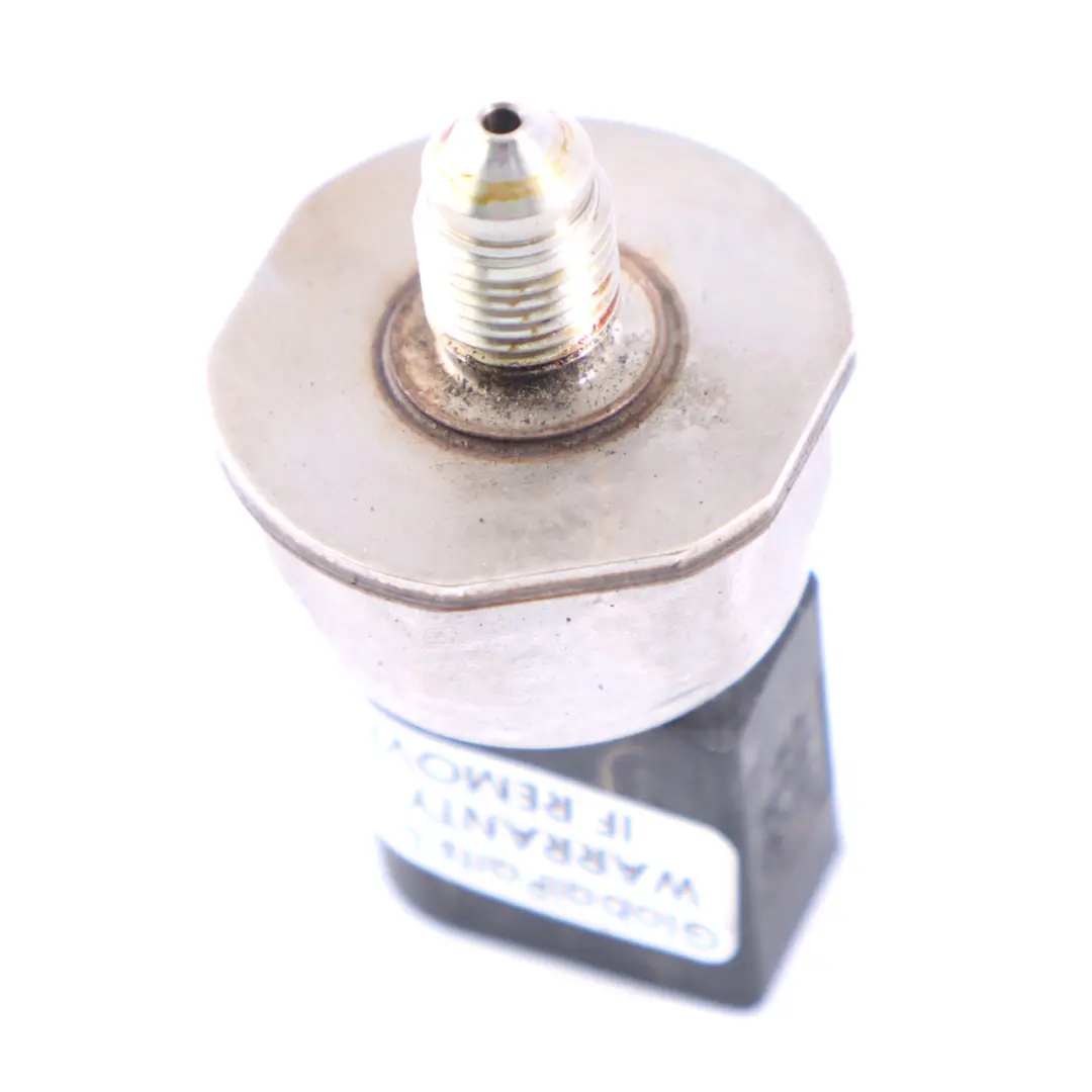  Sensore pressione carburante Mercedes W204 Benzina OM271 Iniezione - SKU A2711530328 - Numero di parte A2711530328