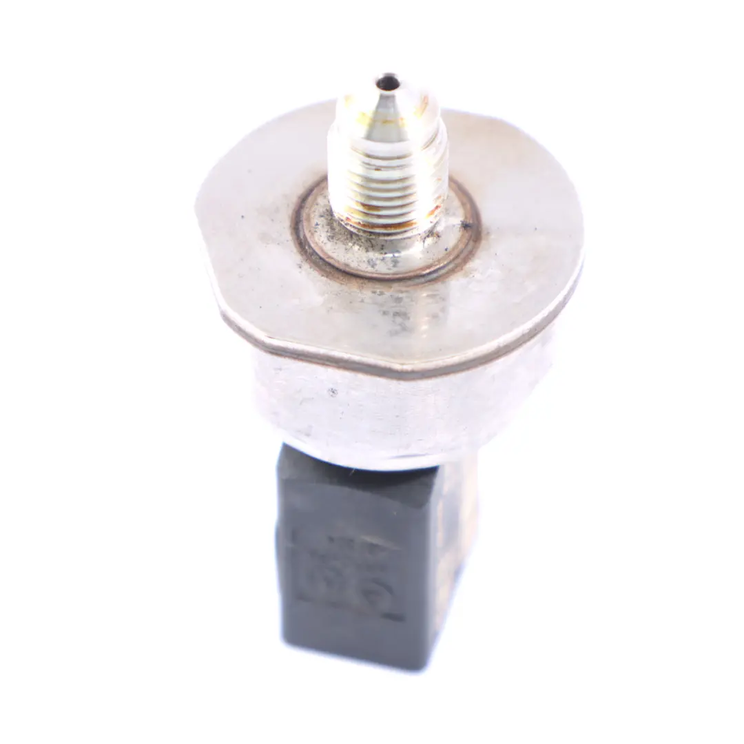  Sensore pressione carburante Mercedes W204 Benzina OM271 Iniezione - SKU A2711530328 - Numero di parte A2711530328