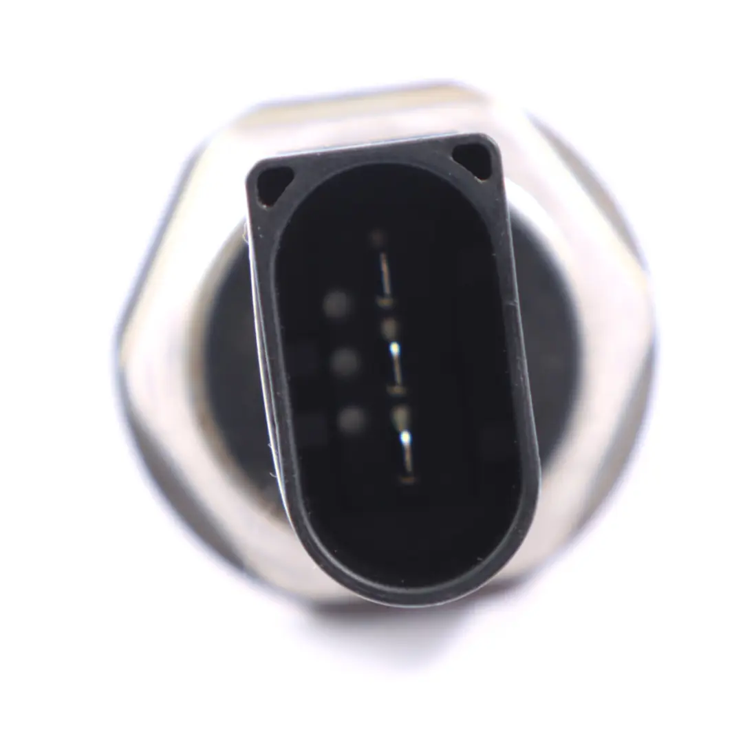 Sensor de presión de combustible Mercedes W204 Petrol OM271 Rail para con número de pieza A2711530328 Sensor de presión de combustible Mercedes W204 Petrol OM271 Rail - SKU A2711530328 - Número de pieza A2711530328