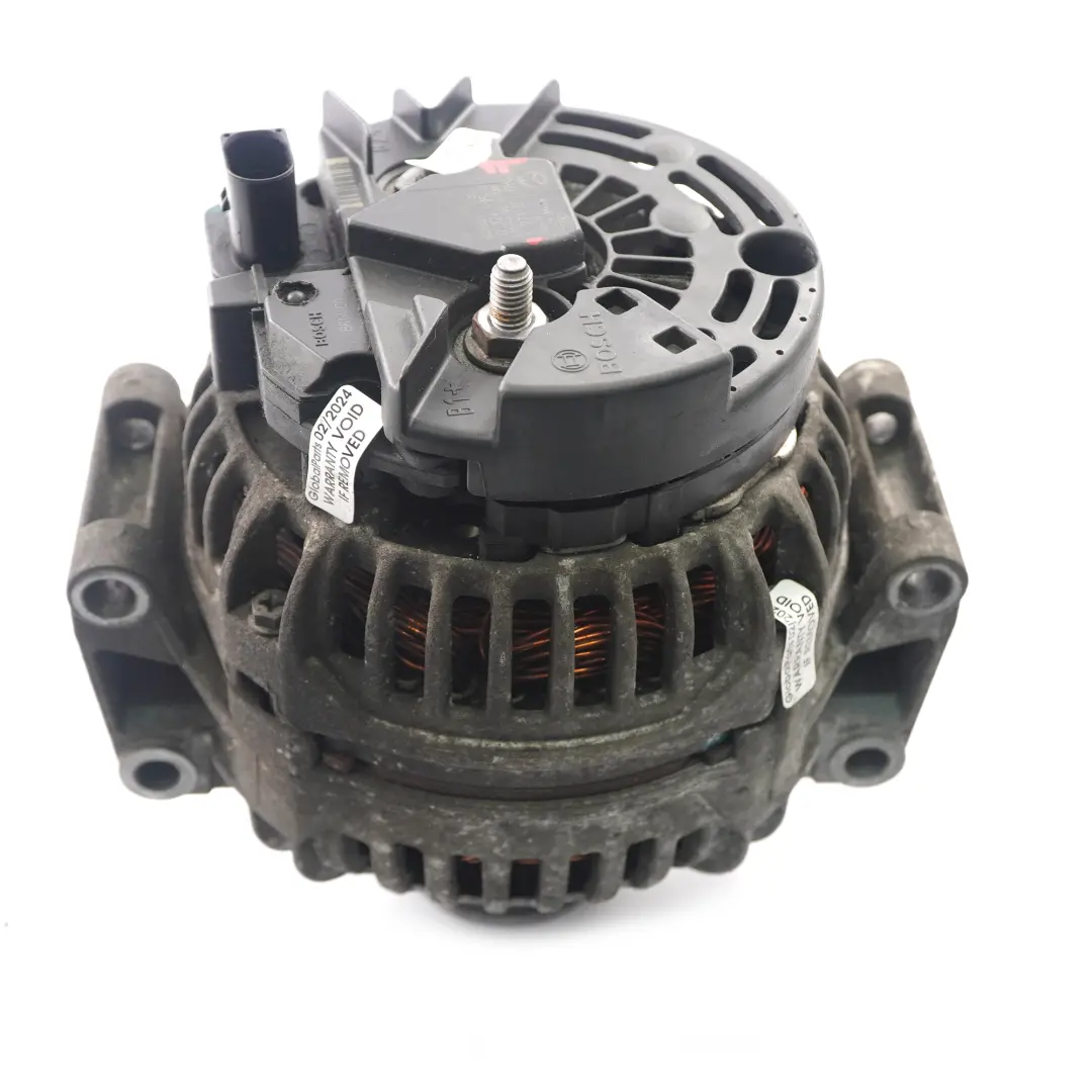 M271 Benzinmotor Lichtmaschine für Mercedes W203 W211 C209 mit Teilenummer A2711540802 Mercedes W203 W211 C209 M271 Benzinmotor Lichtmaschine - SKU A2711540802-1 - Teilenummer A2711540802