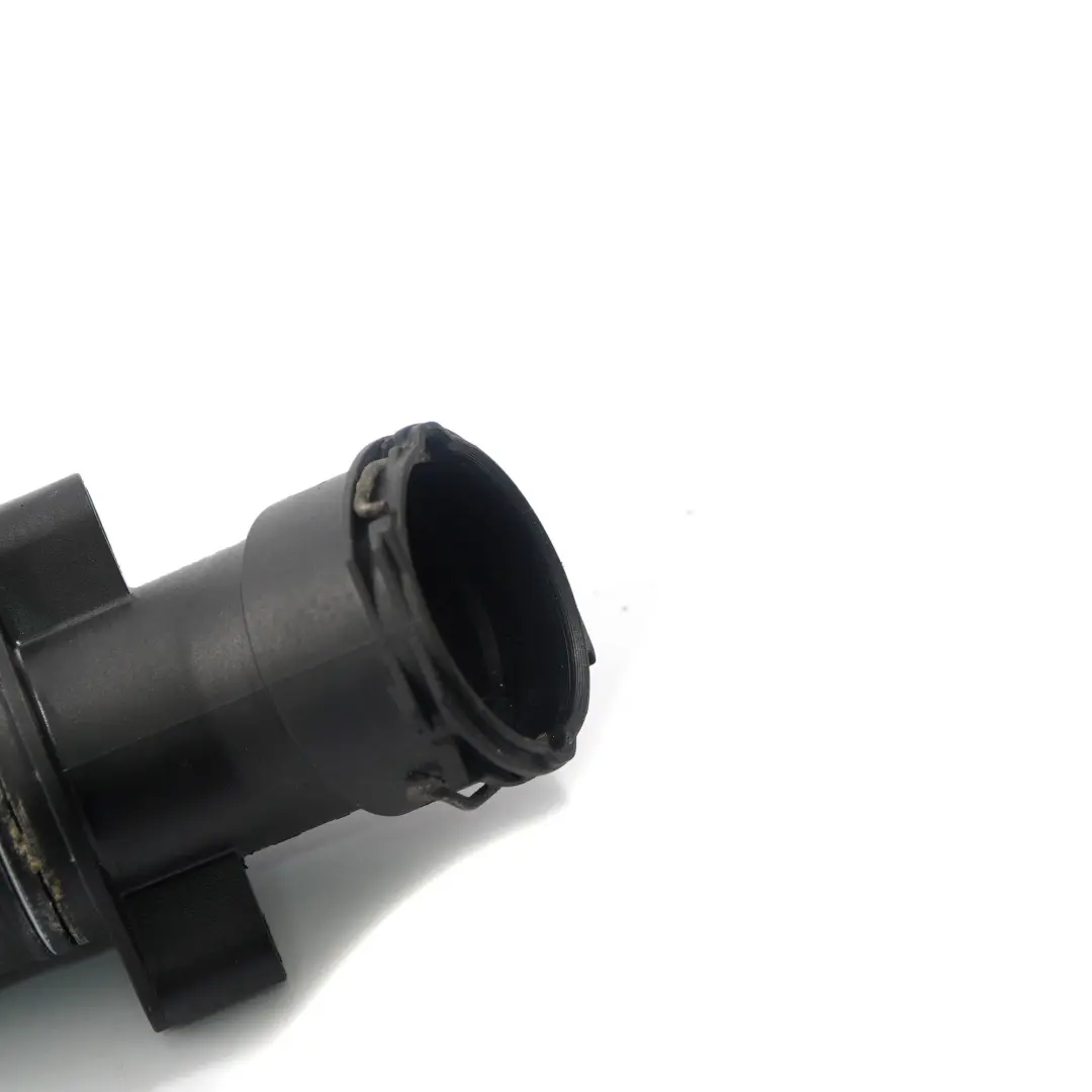 Essence M271 Branchements D'Eau Radiateur Ailes pour Mercedes W203 à propos du numéro de pièce A2712001256 Mercedes W203 Essence M271 Branchements D'Eau Radiateur Ailes - SKU A2712001256 - Numéro de pièce A2712001256