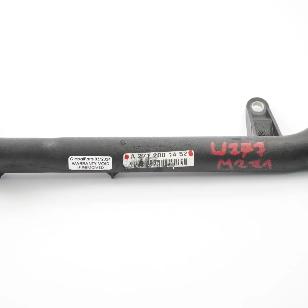 Tubo refrigerante Mercedes R177 Motor gasolina M271 Bomba agua Línea de culata para con número de pieza A2712001452 Tubo refrigerante Mercedes R177 Motor gasolina M271 Bomba agua Línea de culata - SKU A2712001452 - Número de pieza A2712001452