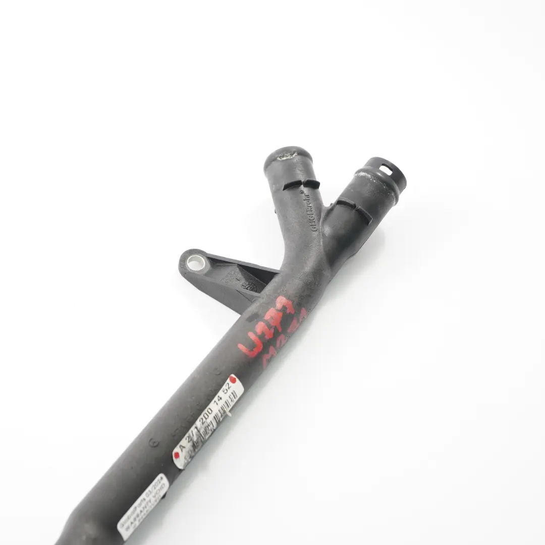 Tubo refrigerante Mercedes R177 Motor gasolina M271 Bomba agua Línea de culata para con número de pieza A2712001452 Tubo refrigerante Mercedes R177 Motor gasolina M271 Bomba agua Línea de culata - SKU A2712001452 - Número de pieza A2712001452