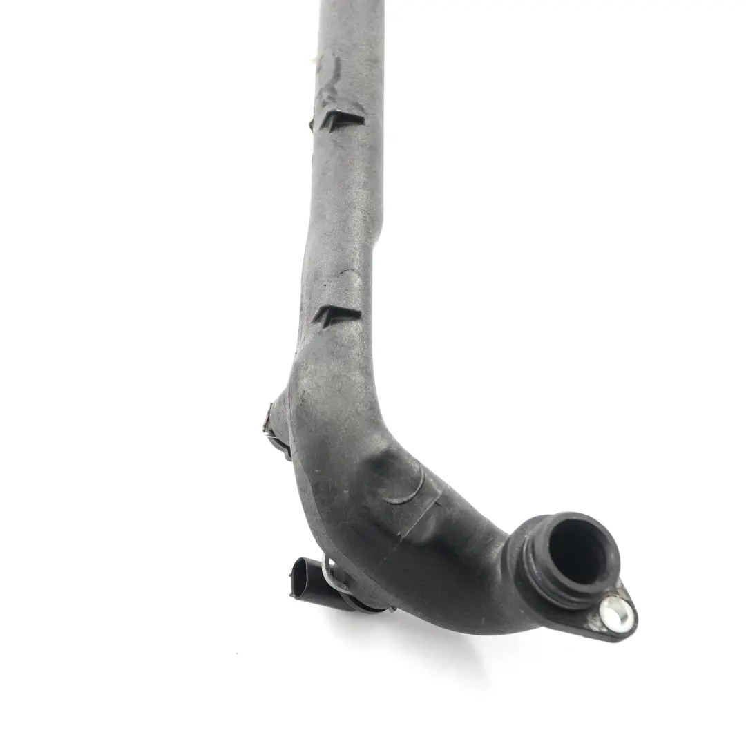 Tuyau de refroidissement Mercedes R177 M271 Pompe à eau Ligne de culasse  - SKU A2712001452 - Numéro de pièce A2712001452