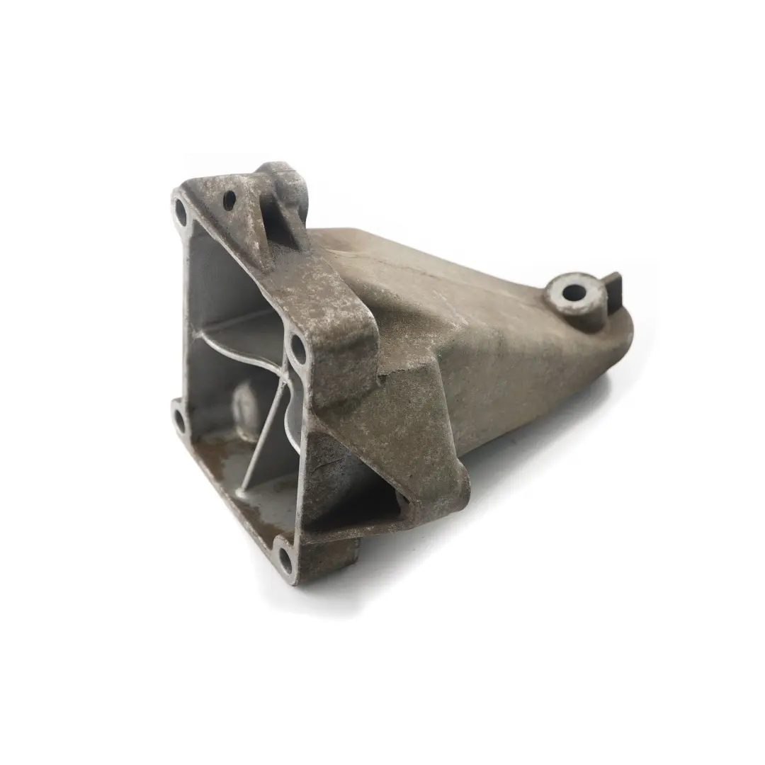 M271 Kompressor Motor Halterung Links für Mercedes SLK R171 mit Teilenummer A2712231204 Mercedes SLK R171 M271 Kompressor Motor Halterung Links - SKU A2712231204 - Teilenummer A2712231204