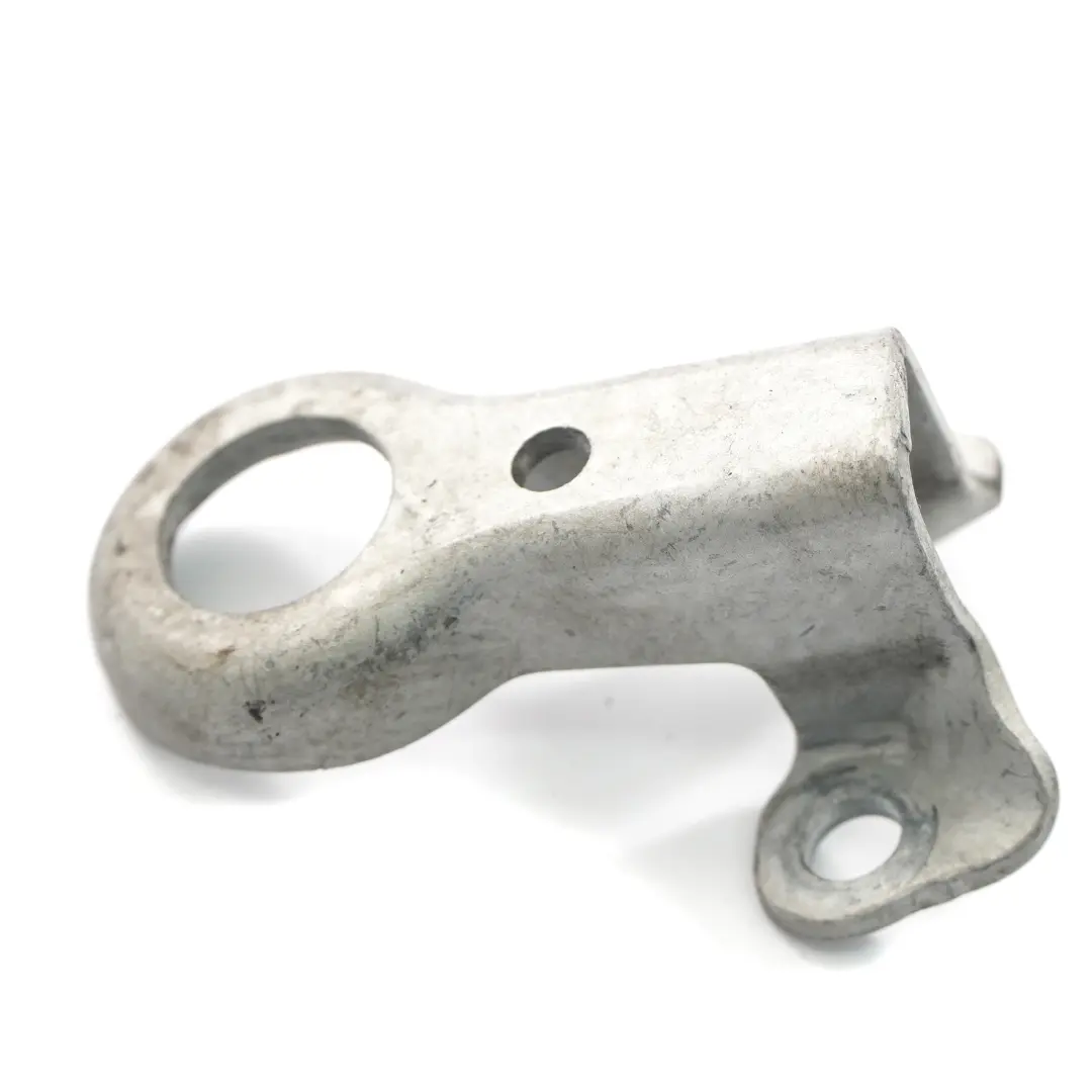 Support de moteur Mercedes W204 Petrol M271 Lug levage avant droit pour à propos du numéro de pièce A2712231341 Support de moteur Mercedes W204 Petrol M271 Lug levage avant droit - SKU A2712231341 - Numéro de pièce A2712231341