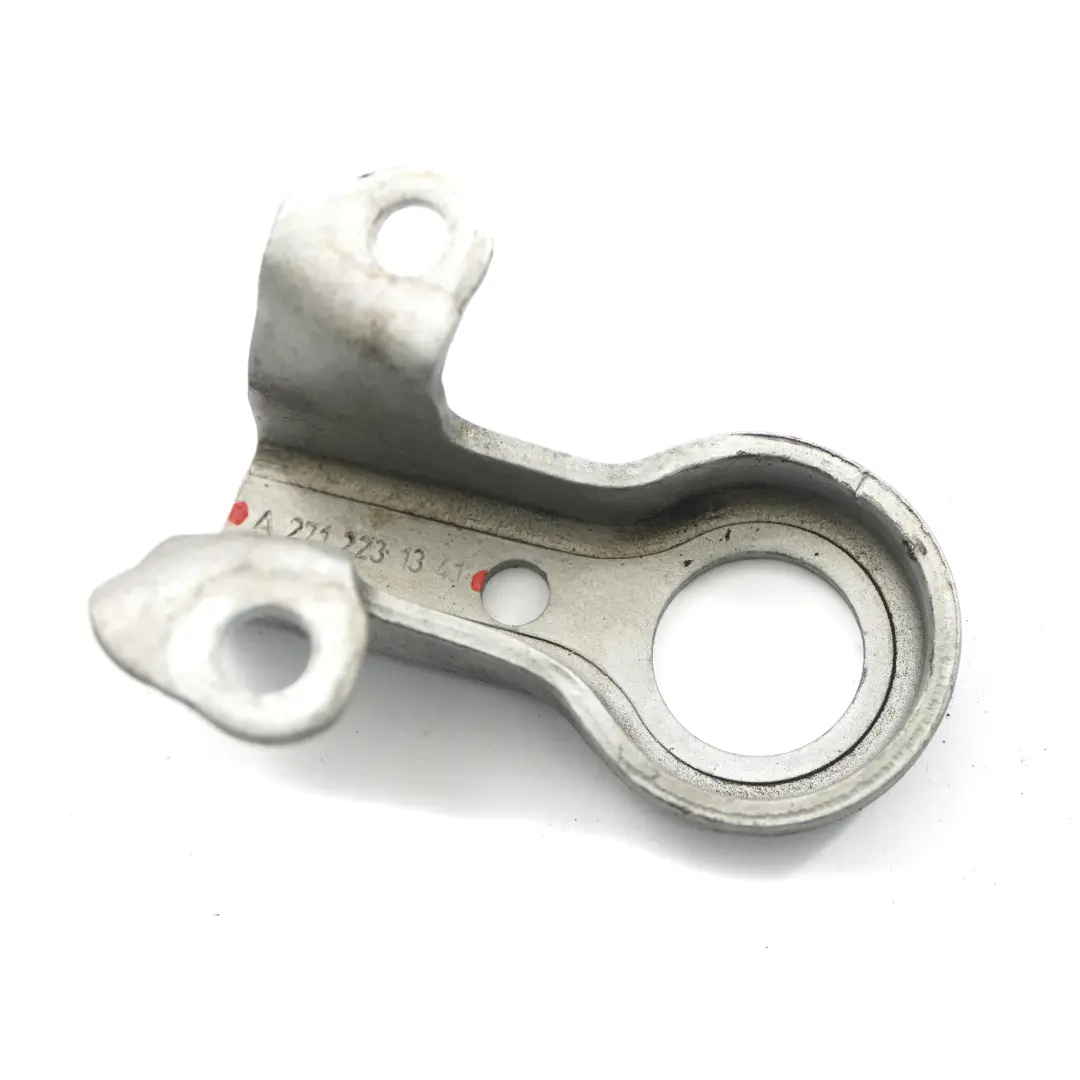 Motorträger Mercedes W204 Benziner M271 Vorne Rechts Hebeöse für mit Teilenummer A2712231341 Motorträger Mercedes W204 Benziner M271 Vorne Rechts Hebeöse - SKU A2712231341 - Teilenummer A2712231341