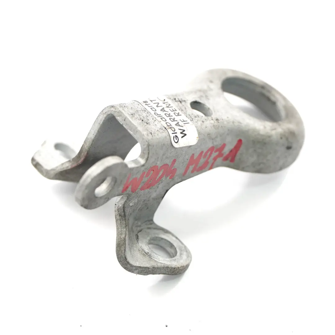  Support de moteur Mercedes W204 Petrol M271 Lug levage avant gauche - SKU A2712231641 - Numéro de pièce A2712231641