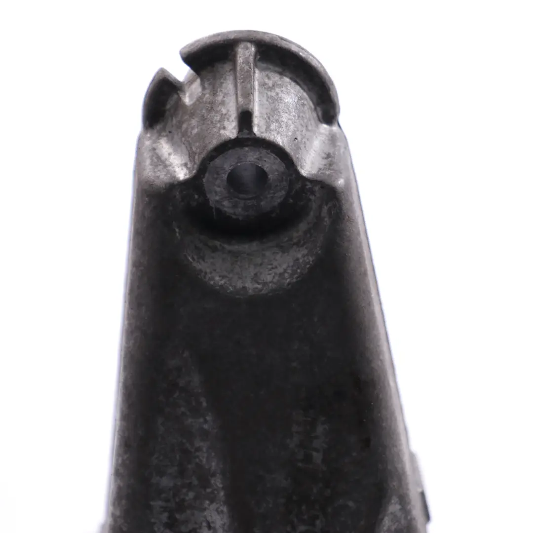 M271 Support Moteur Gauche Support D'Appui pour Mercedes W204 à propos du numéro de pièce A2712231904 Mercedes W204 M271 Support Moteur Gauche Support D'Appui - SKU A2712231904 - Numéro de pièce A2712231904