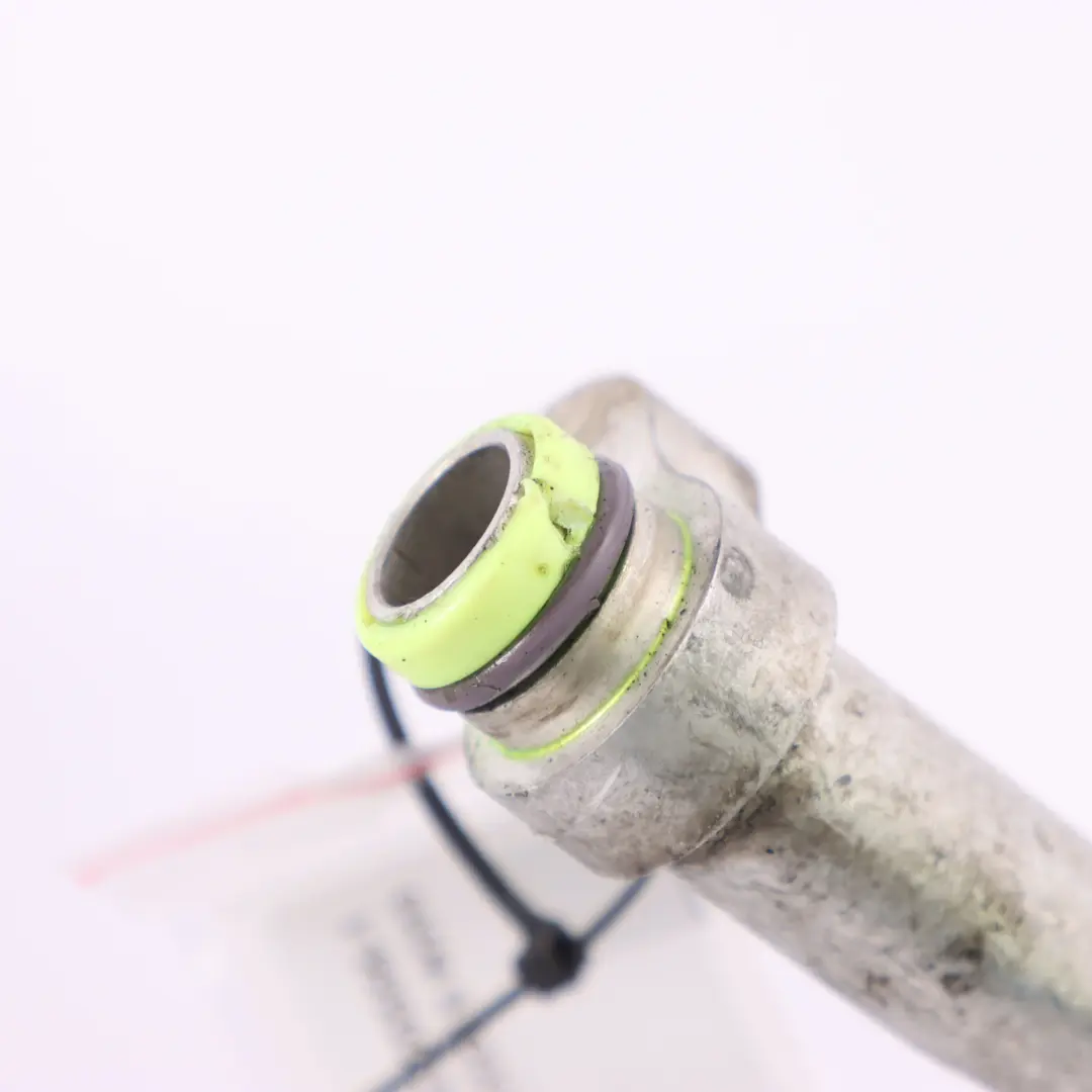 Compresseur Tubulure de Climatisation Tuyau pour Mercedes C CLK W203 C209 à propos du numéro de pièce A2712300556 Mercedes C CLK W203 C209 Compresseur Tubulure de Climatisation Tuyau - SKU A2712300556-1 - Numéro de pièce A2712300556