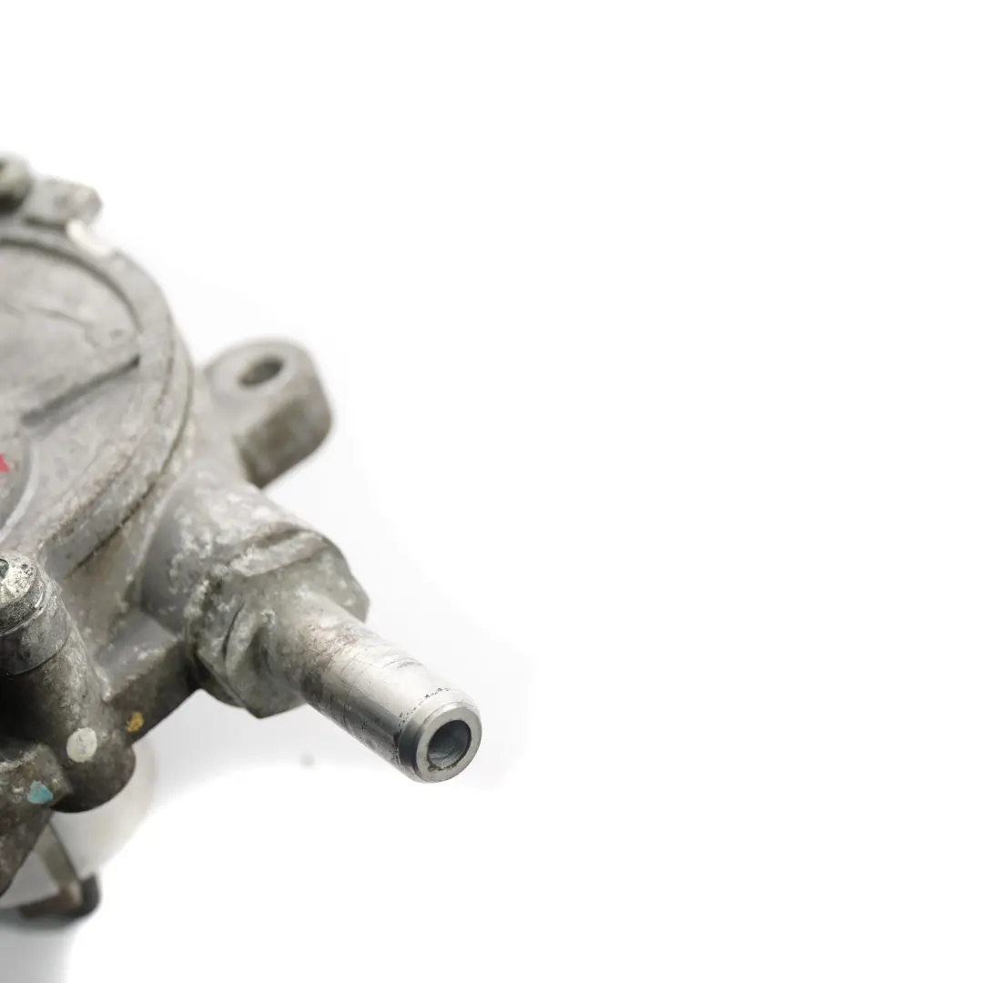  Pompe à vide Mercedes W203 W211 M271 Pompe à vide pour moteur diesel - SKU A2712301465 - Numéro de pièce A2712301465