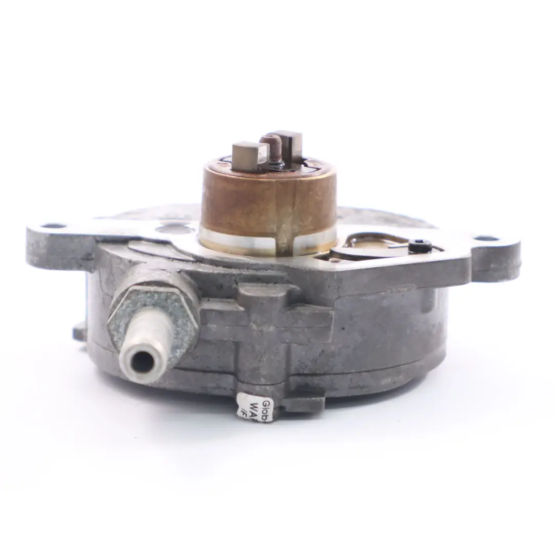 M271 Petrol Vacuum Pump to Mercedes W204 C207 W212 with Part number A2712301665 Mercedes W204 C207 W212 M271 Petrol Vacuum Pump - SKU A2712301665 - Part number A2712301665